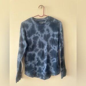 Women’s Time and Tru thermal shirt large